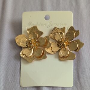 Gold Floral Earrings